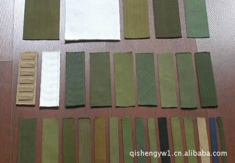 金属扣子能否携带进入考试场？